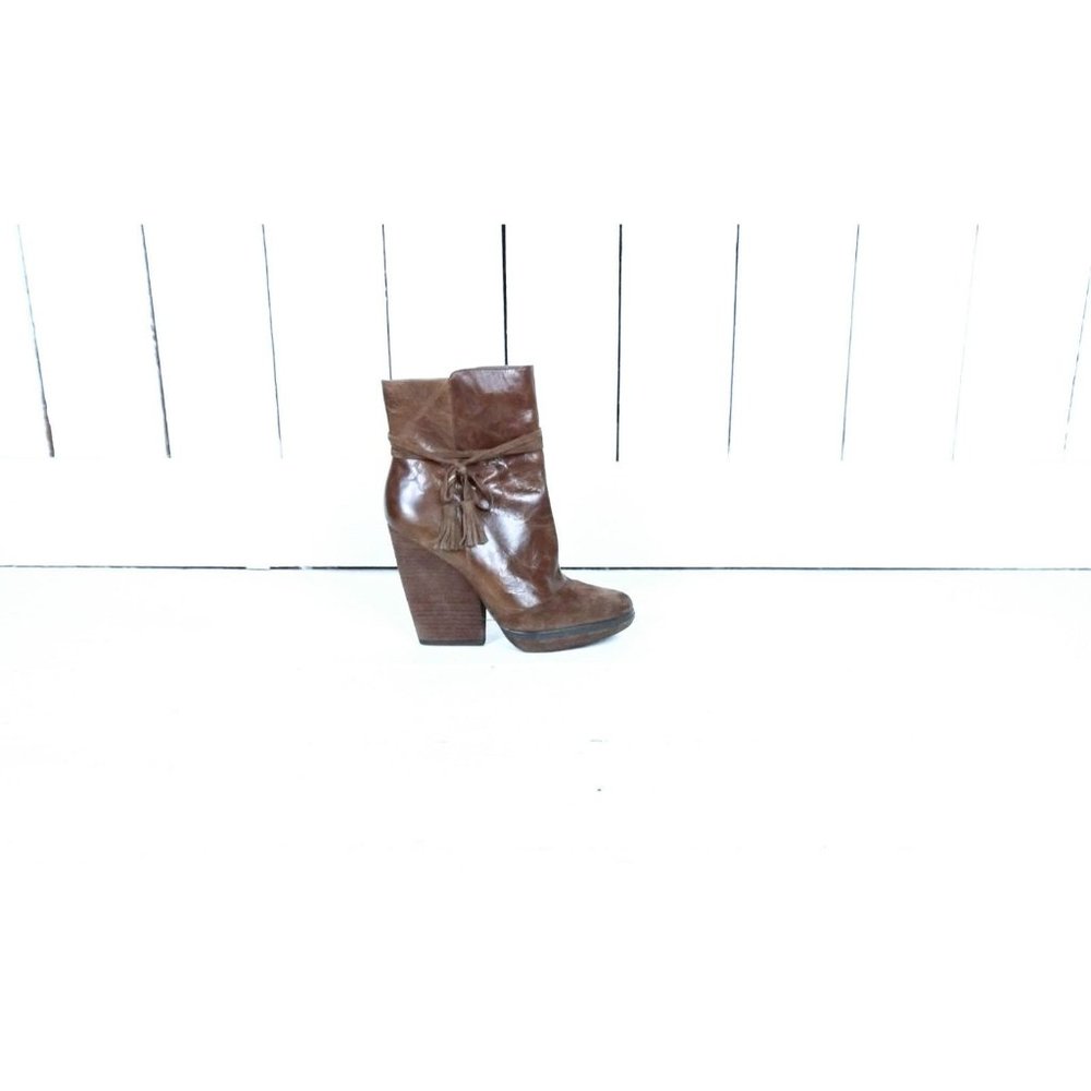 Brown suede leather chunky heel ankle boot western suede leather booties